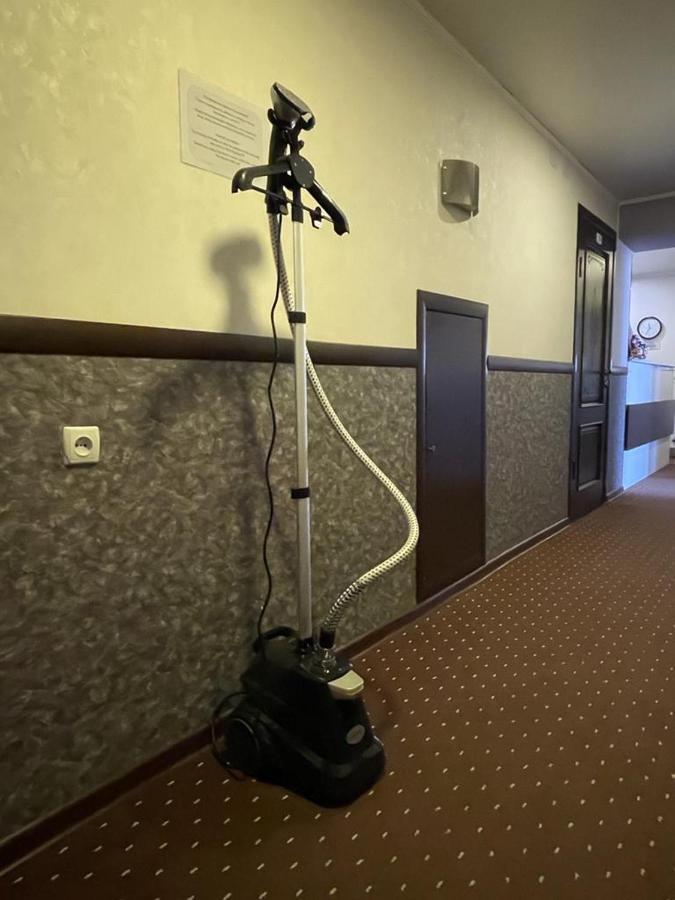 Seven Hotel Bishkek Esterno foto
